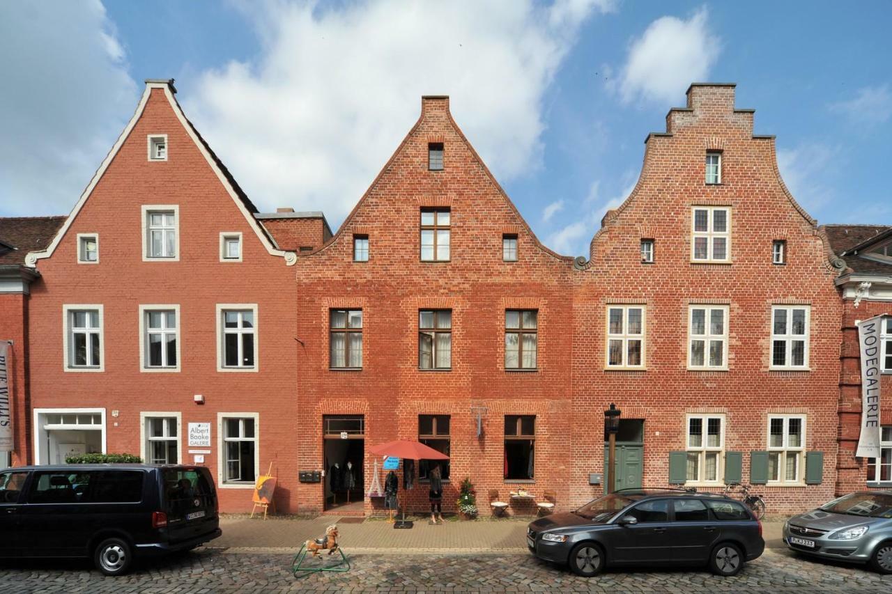 Apartmenthaus im holländischen Viertel Potsdam Exterior foto